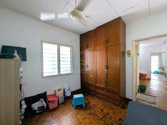Facing Open!! Rumah 2 Tingkat Untuk Dijual 1