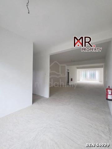 NEW UNIT @ 1st Floor Shop Lot Dataran Setia Sungai Lalang FOR RENT 1