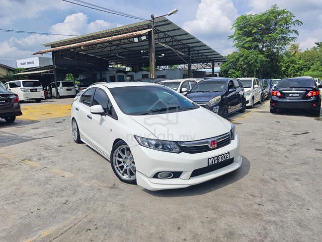 2013 Honda CIVIC FB 1.8 (AUTO) - 1
