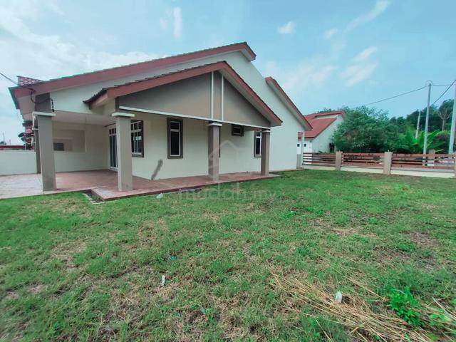 Rumah teres corner lot untuk di sewa 1