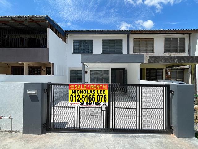 Double Storey House at Taman Cempaka 1