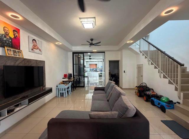 FREEHOLD Double Storey Blu Residence Setia Ecohill 2 Semenyih 1