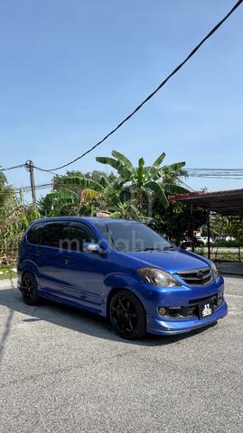 Toyota AVANZA 1.5 G AUTO 2010 - 4