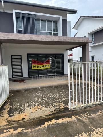 Double Storey Terrace Taman Harmoni Vista Pagoh Muar Johor 1