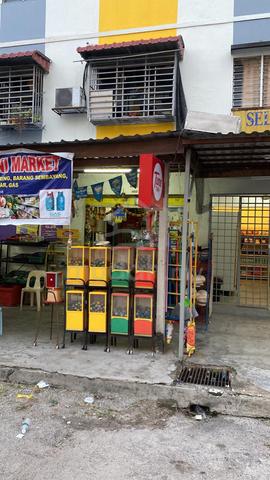 Shop for rent 1