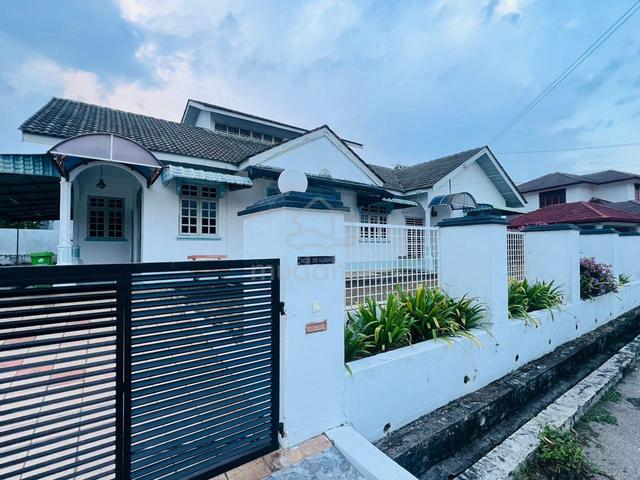 Bungalow 1-Storey Semi Furnished - Indera Mahkota 5 1