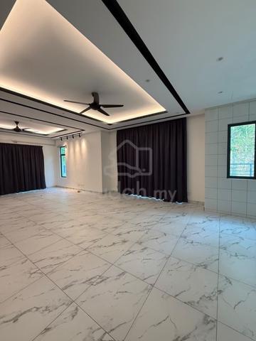Corner Lot|Bukit Banyan Emilia 2 Storey House For Rent 1