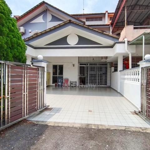 Taman Sri Kluang Single and Half Storey Terrace for Sale | Freehold 1