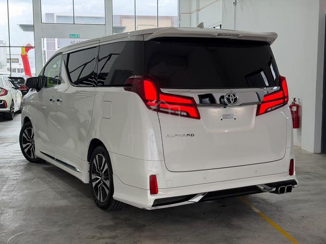 2023 Toyota ALPHARD 2.5 SC SROF 2PD 7STR 22K KM - 2