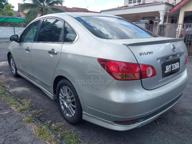 2011 Nissan SYLPHY 2.0 LUXURY (A) - 3