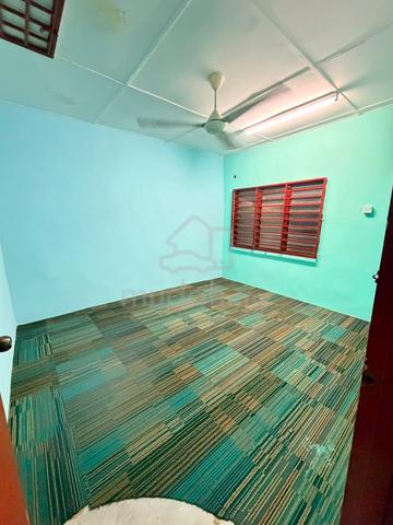 Selangor Klang Tmn Sentosa 2-Storey Terraced House For Rent 1