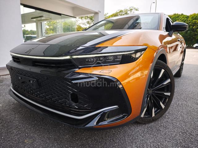 2023 Toyota CROWN 2.4 CROSSOVER RS ADVANCED 12K KM - 1