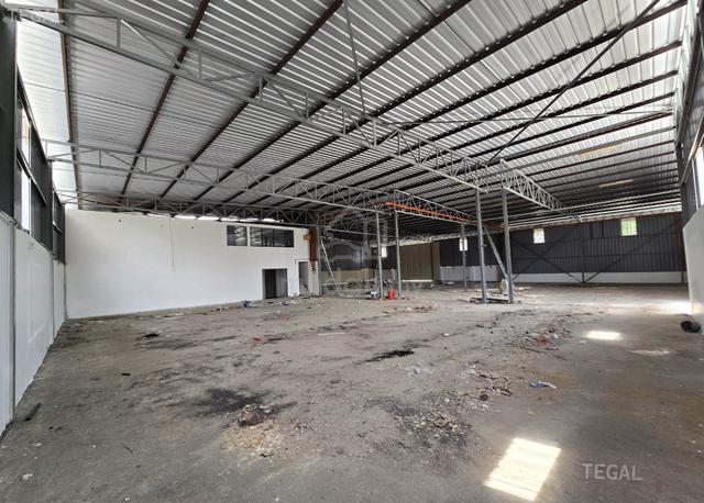 Refurbish! Power 100 Amp 10000sf Warehouse Bukit Kemuning Seksyen 34 1