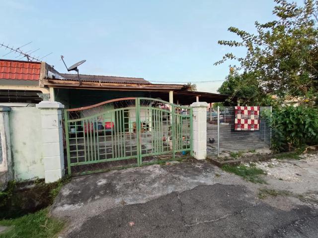 FOR SALE Single Storey Corner Lot Taman Rinting pasir gudang 1