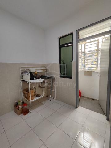 Pangsapuri Seri Akasia , Puchong Prima 5