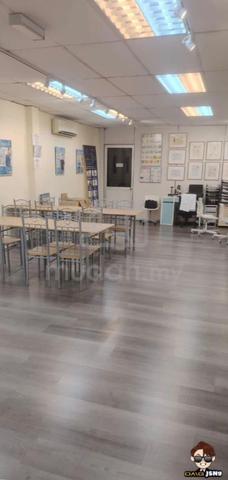 Pending - First floor shoplot for rent renovated taman chi liung 1