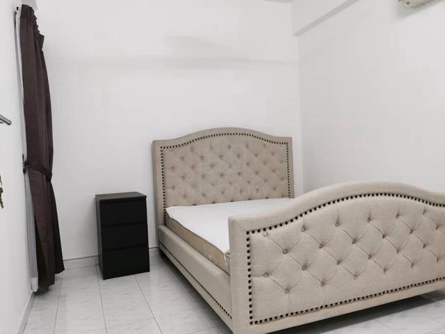 Aircon queen bedroom for rent(close to ST,Micron,Hospital,Lotus) 1