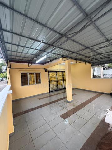 1-story Terraced House for Rent Seremban Taman Bukit Zamrud 70200 1
