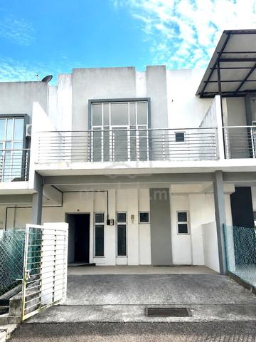 Rumah Teres 2 Tingkat Untuk Disewa Prima Layangkasa Pasir Gudang 1