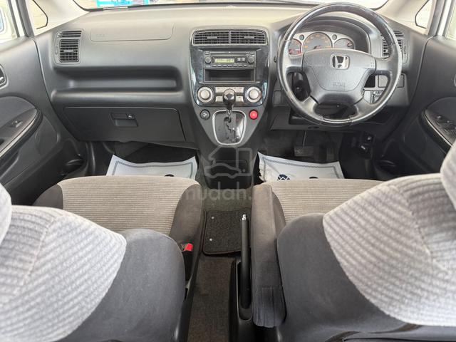 Honda STREAM 2.0 VTEC (A) SPORTY MPV 7 SEATER - 4