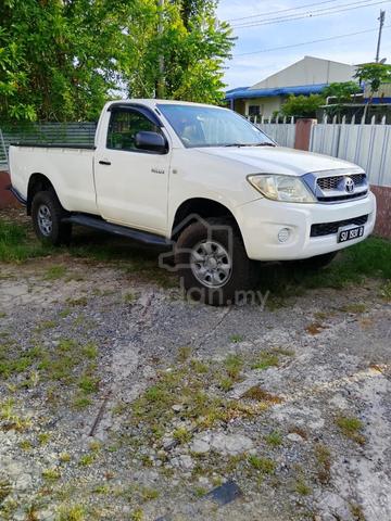 Toyota HILUX Single Cab - 1