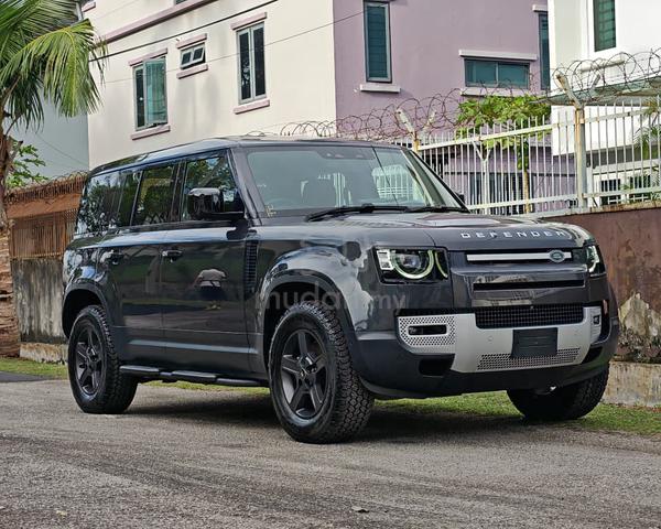 RARE GREY 2022 Land Rover DEFENDER 2.0 110 P300 - 1