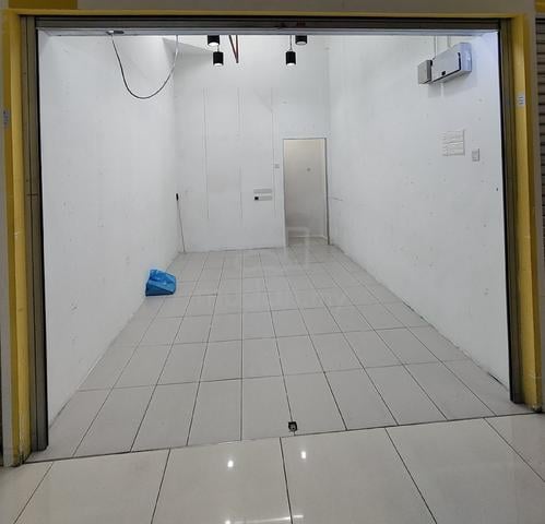 Sales GM kLANG Shop Lot 1