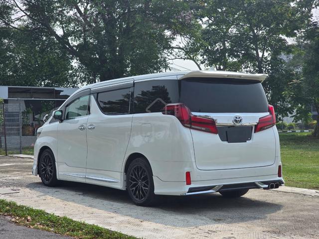 2020 Toyota ALPHARD 2.5 SC (A) MPV CAR KING - 2