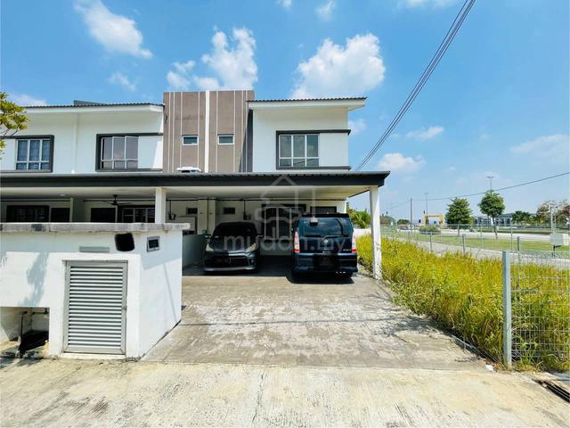 CORNER LOT🔥🔥 2 Storey Irama Perdana Lbs Alam Perdana 1