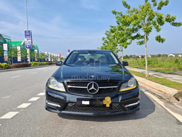 2011 Mercedes Benz C200 w204 CGI BlueEFCY - 2