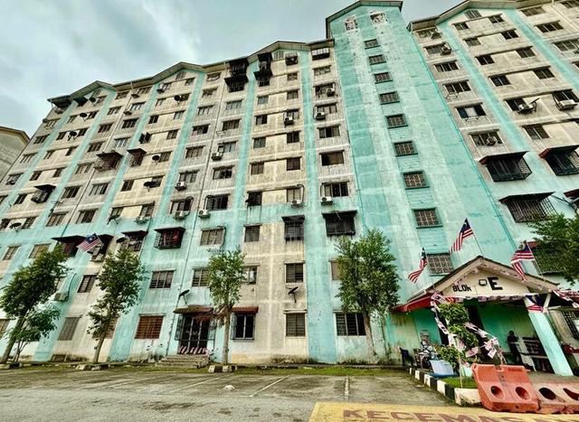 Enggang Apartment 1