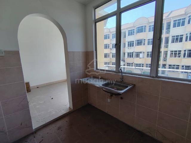 Bandar Sierra Apartment 1