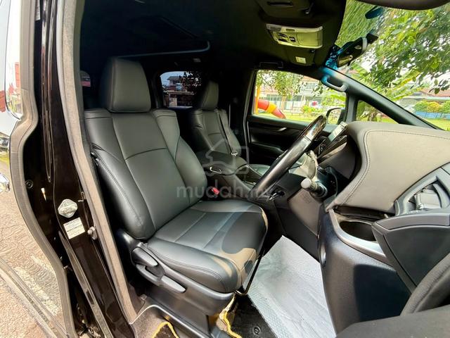 ON THE ROAD 2016 Toyota VELLFIRE 2.5 GOLDEN EYES - 5