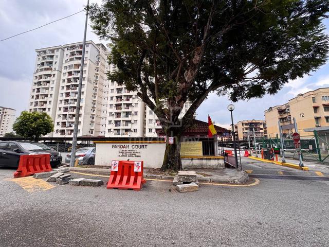 Pandan Court 1