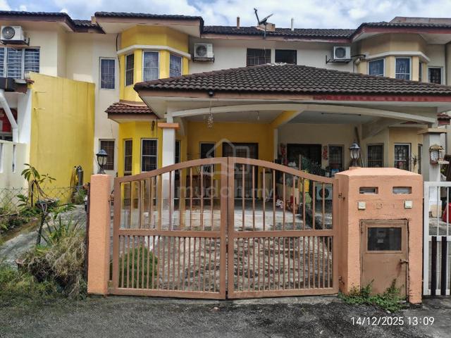 [BELOW MARKET] 2sty Affordable Reno unit @ Taman Aman Putra, Puchong 1