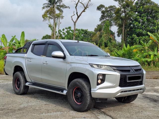 2019 Mitsubishi TRITON 2.4 VGT A/T (A) loan kedai - 3