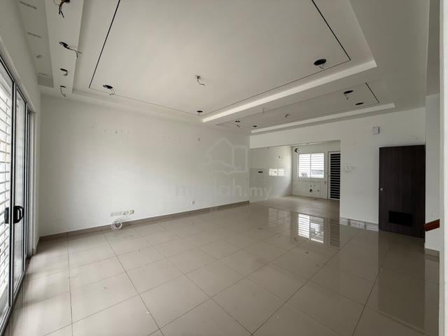 Aralia Kota Bayuemas Double Storey Brand New Renovated Port Klang 1