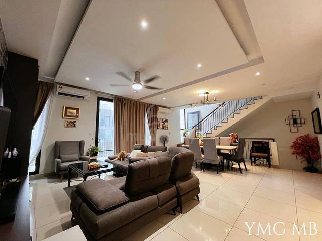 3 Storey Superlink House for Sale at Rimbayu 25.7 Lucent Residence 1