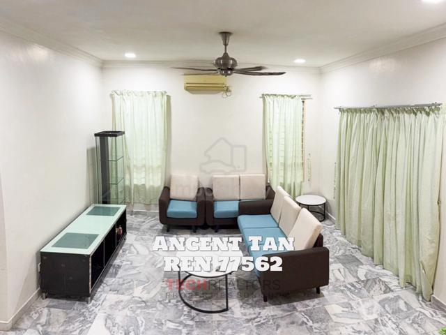FOR RENT|End Lot Double Storey Terrace House Bandar Laguna Merbok 1