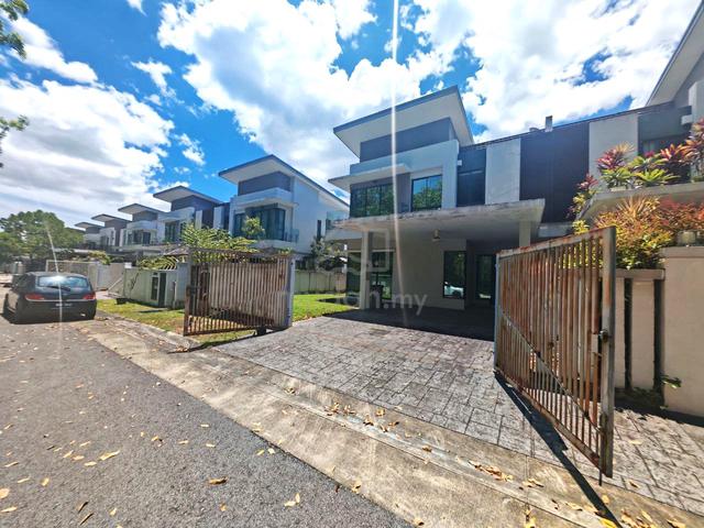 Rare Location Aviva Green S2 | Freehold and Facing Open 1