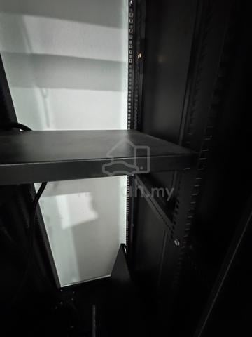 Server rack 42U - photo 2 of 6