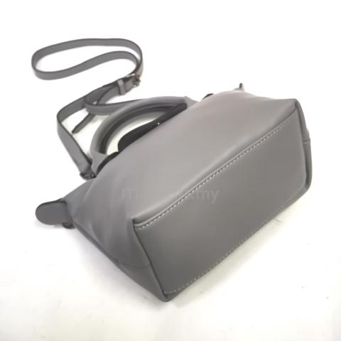 Carousel Image