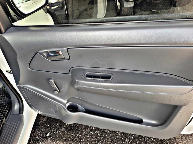 2015 Toyota HILUX 2.5 VNT SINGLE CAB TIP TOP CONDI - 5