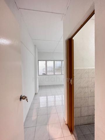 Taman Pekaka Block 33 3