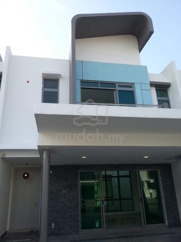 Below Market 100k Liu Li Superlink Terraced Sejati Setia Eco Glades 1
