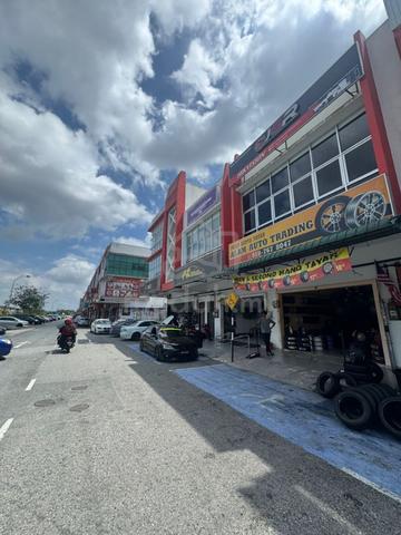 Bandar Uda Utama Double Storey Shoplot For Sale 1