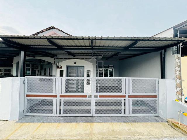 Kelapa Sawit Taman Wawasan Merpati Single Storey Terrace 1