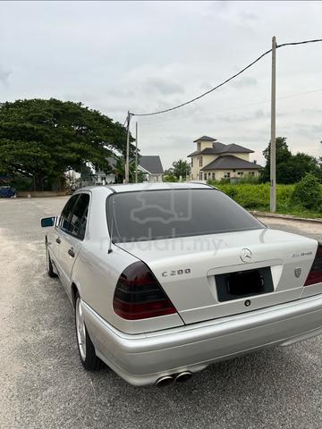 1995 Mercedes Benz 200 2.0 W123 (A) - 2