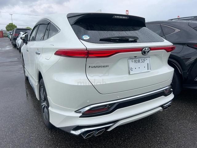 HARRIER G SPEC MODELISTA BODYKIT 2021 unregistered - 4