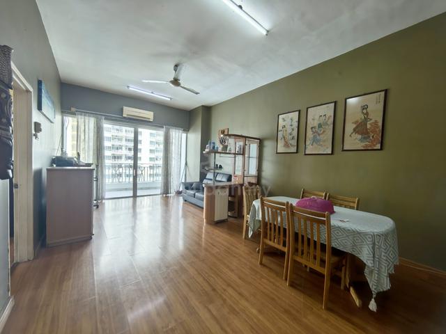 1 Borneo Condominium 1